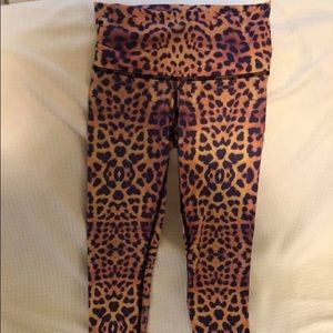 Small Teeki yoga leggings